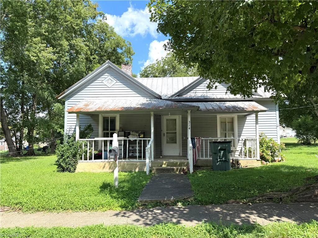 314 Wood Street, Gibsonville, NC 27249 Main Photo