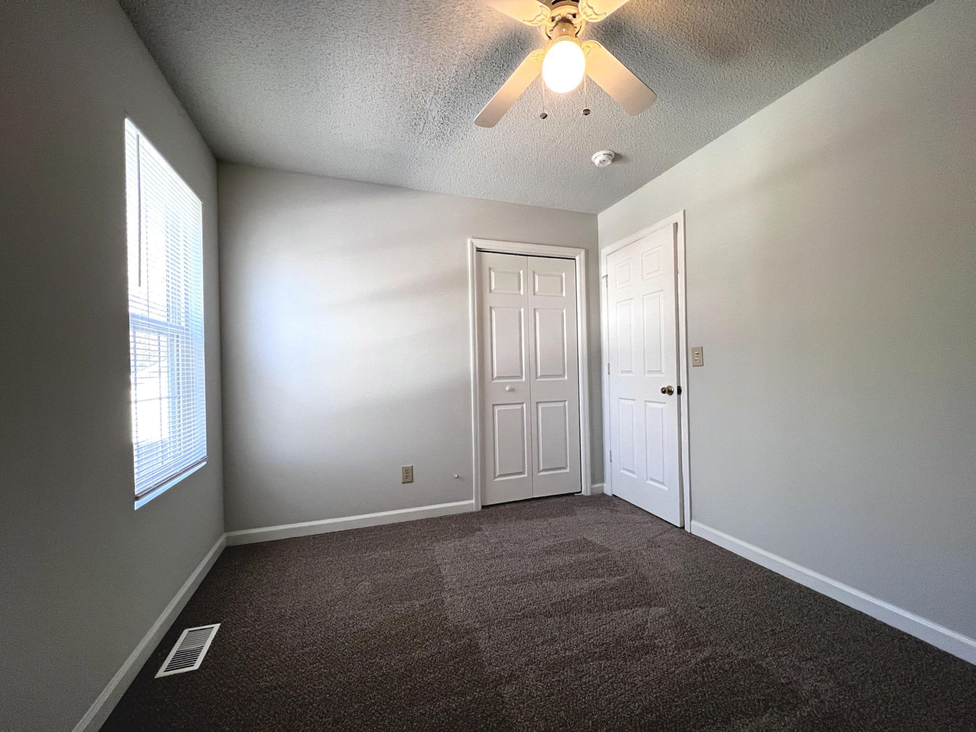 6649 Bent Creek Drive Photo 10