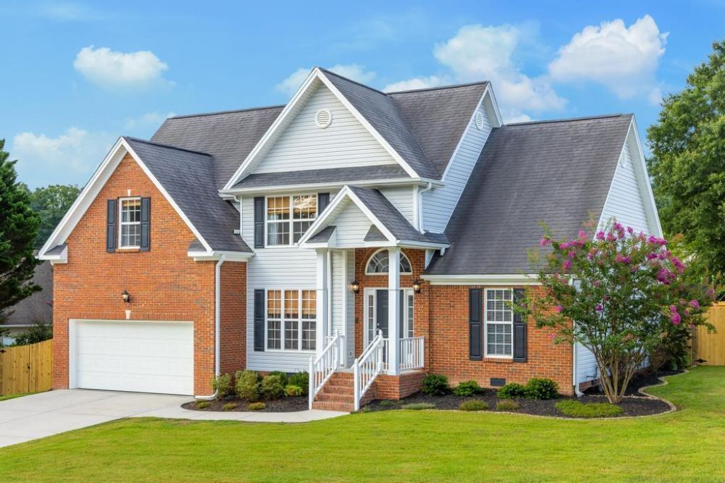 8316 Stillwater Circle, Ooltewah, TN 37363 Main Photo