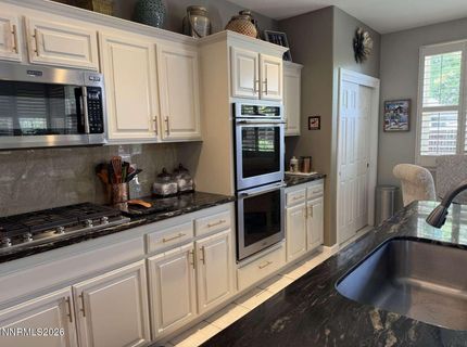 1017 Sierra Vista Court, Gardnerville, NV 89460 Photo