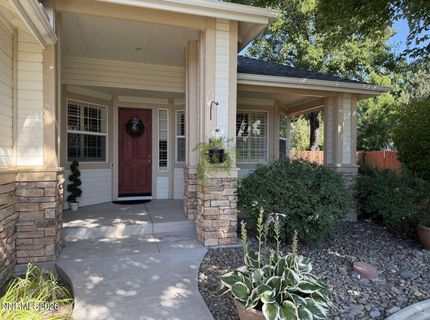 1017 Sierra Vista Court, Gardnerville, NV 89460 Photo