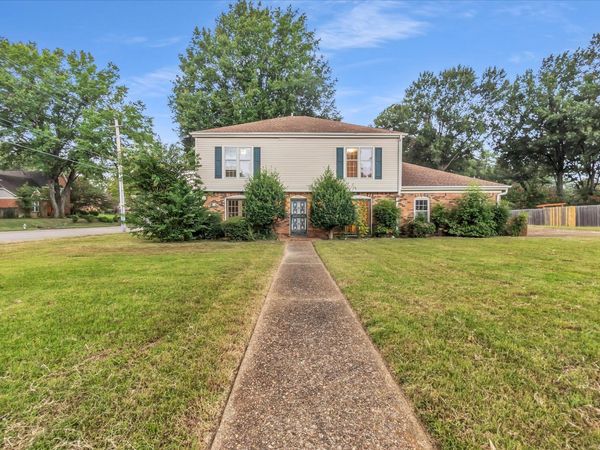 6830 MONAN CV, Memphis, TN 38119