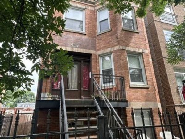 2307 N Austin Avenue, Unit 2, Chicago, IL 60639