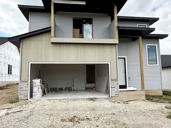 1726 22nd Avenue SE, Altoona, IA 50009