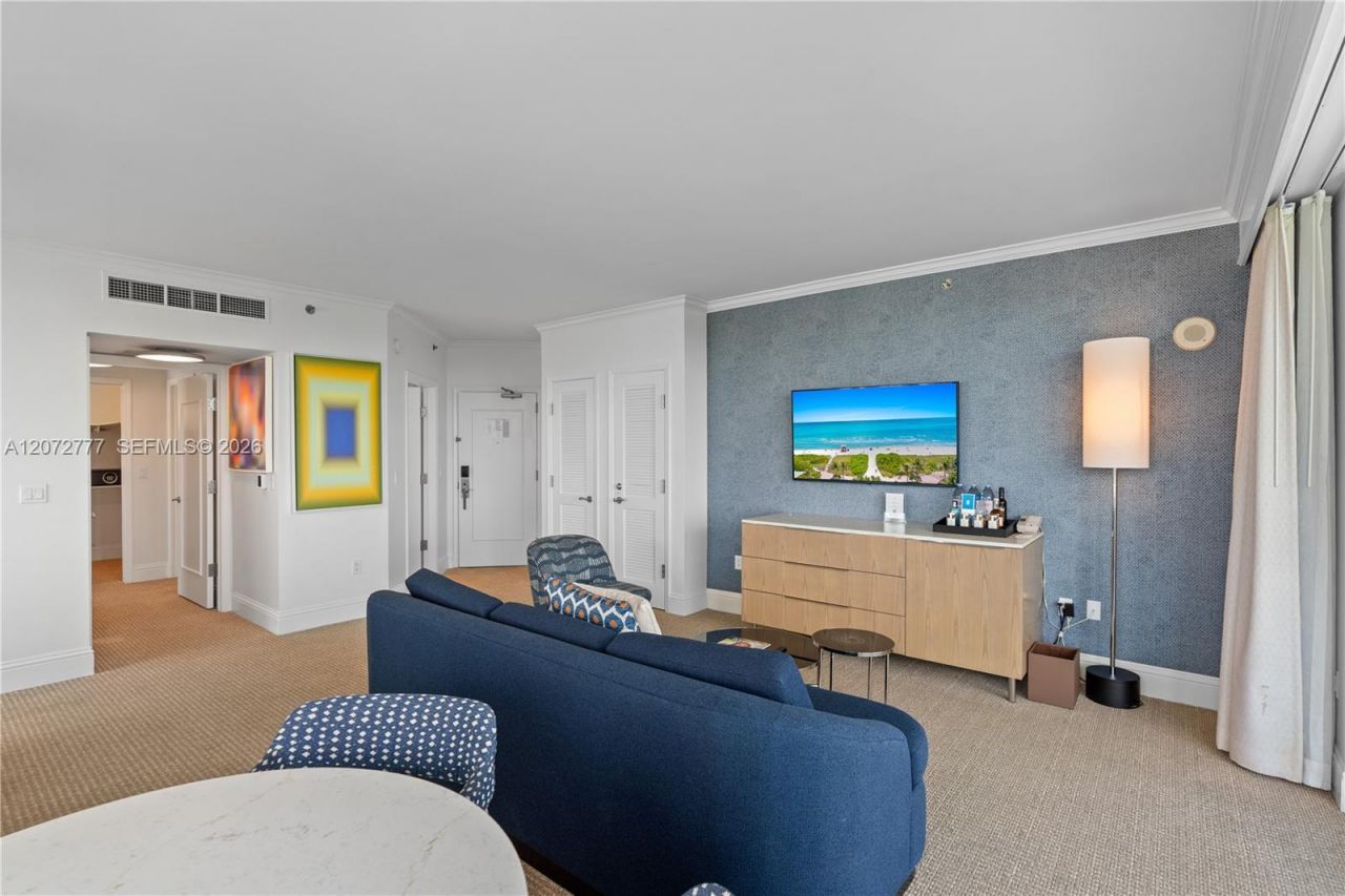 4401 Collins Ave, Unit 1115, Miami Beach, FL 33140 Photo