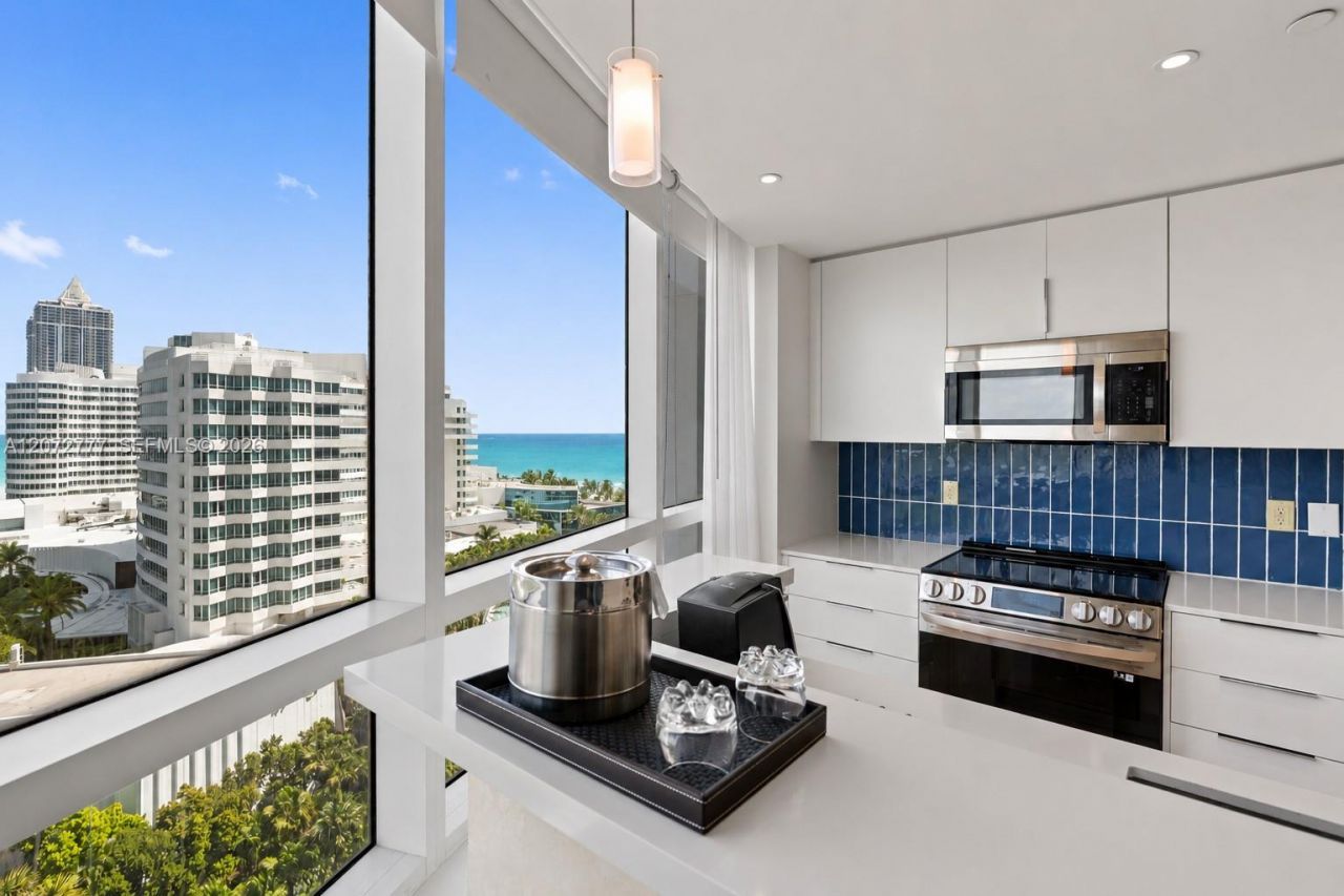 4401 Collins Ave, Unit 1115, Miami Beach, FL 33140 Photo