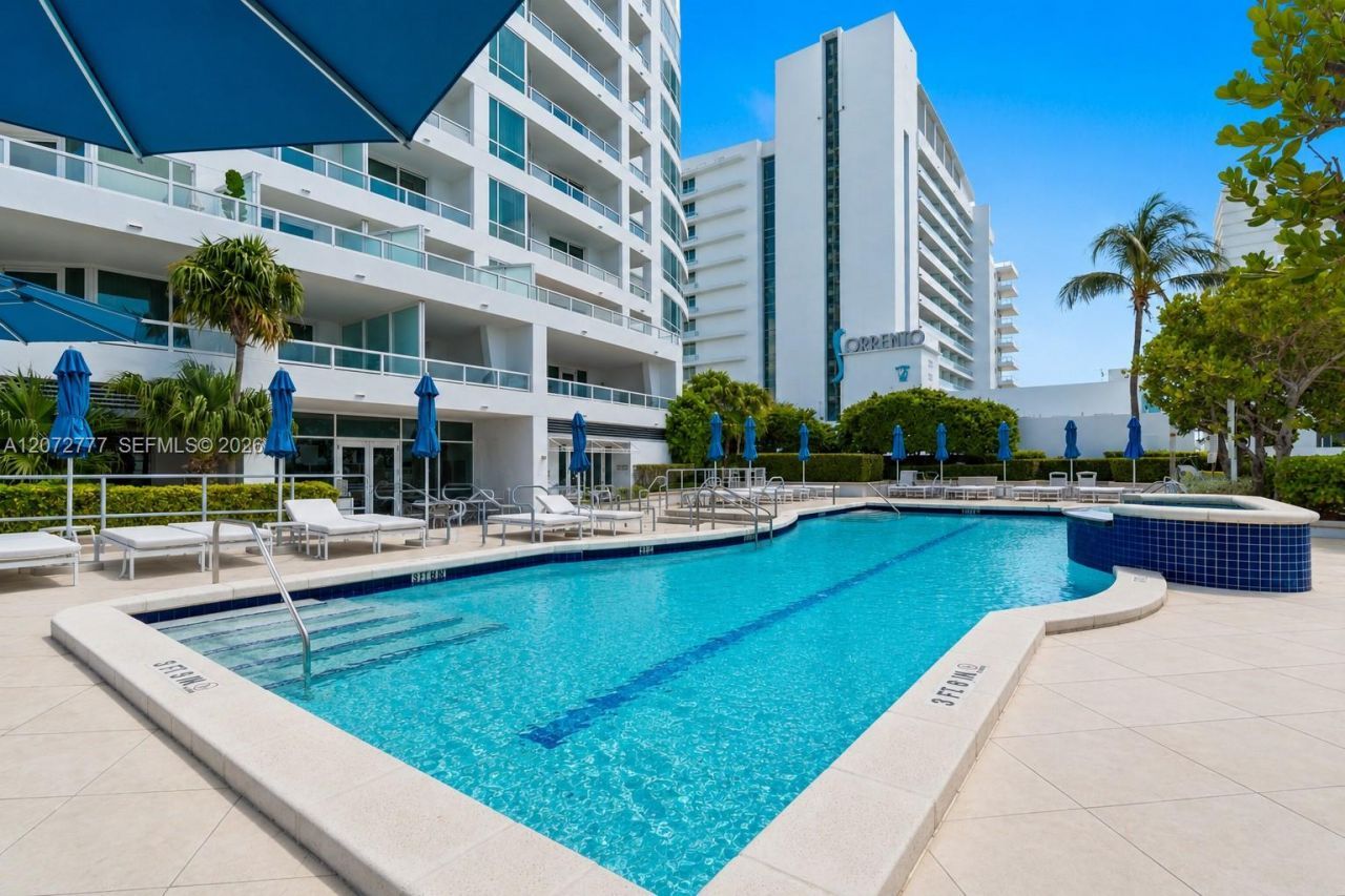 4401 Collins Ave, Unit 1115, Miami Beach, FL 33140 Photo