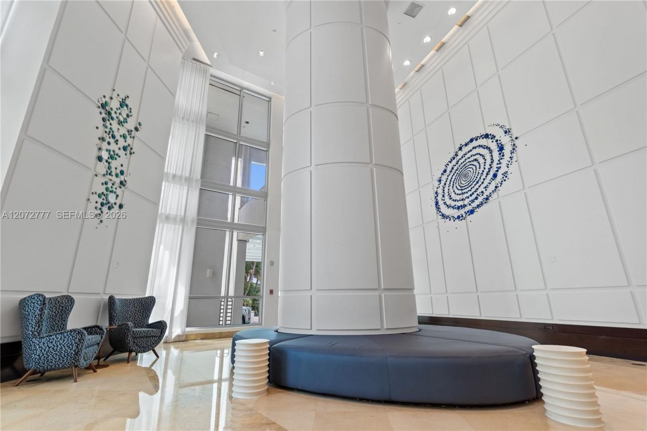 4401 Collins Ave, Unit 1115, Miami Beach, FL 33140 Photo