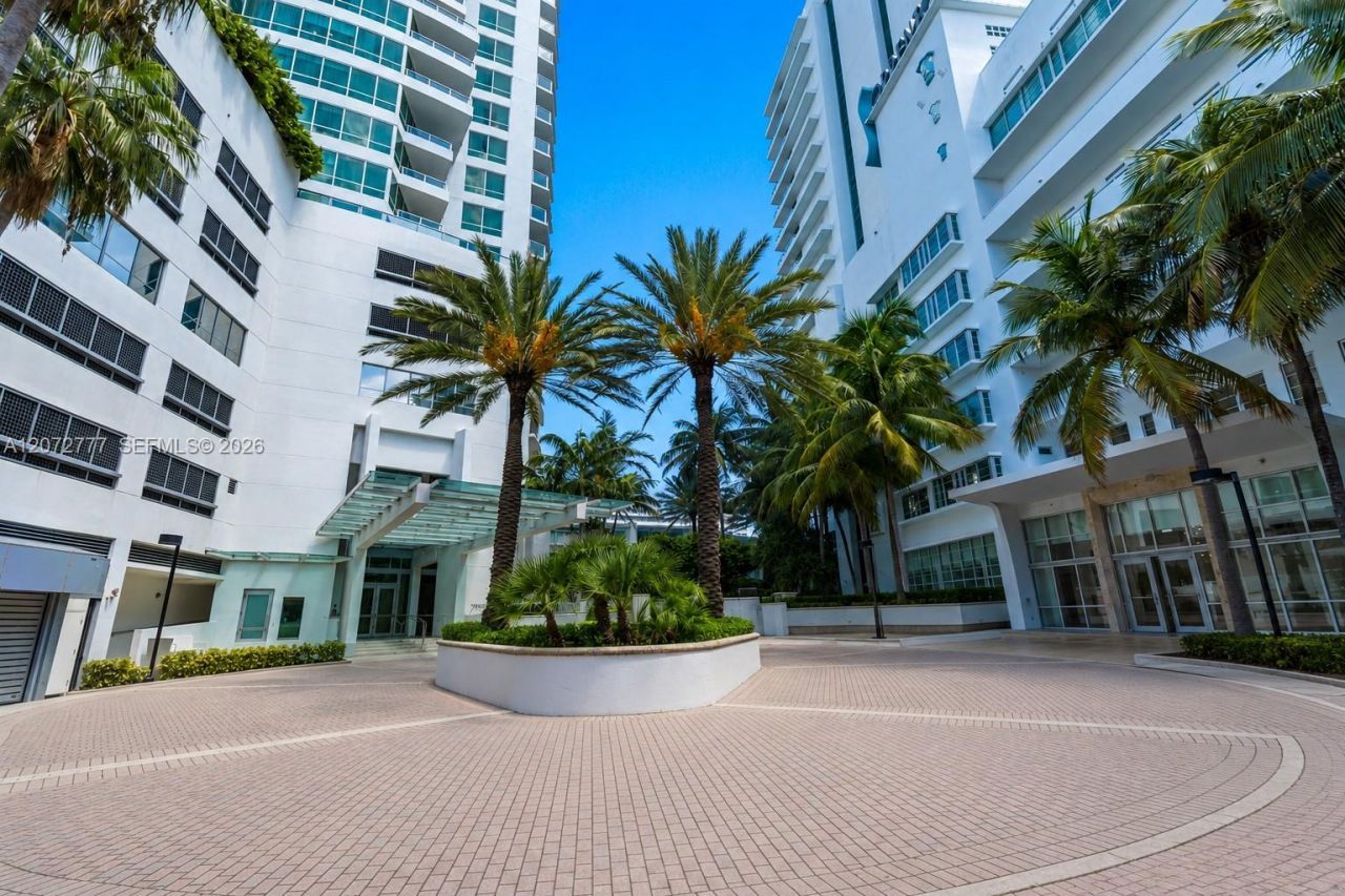 4401 Collins Ave, Unit 1115, Miami Beach, FL 33140 Photo