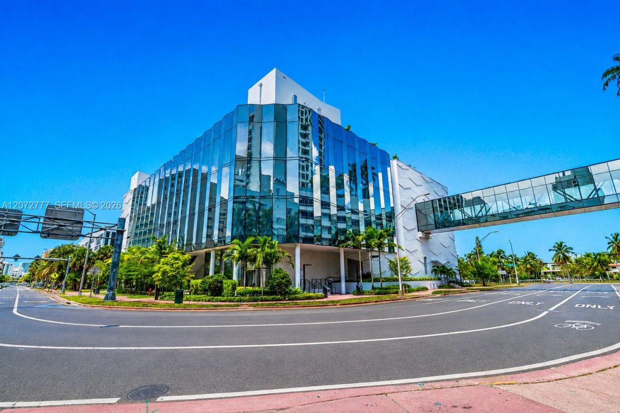 4401 Collins Ave, Unit 1115, Miami Beach, FL 33140 Photo