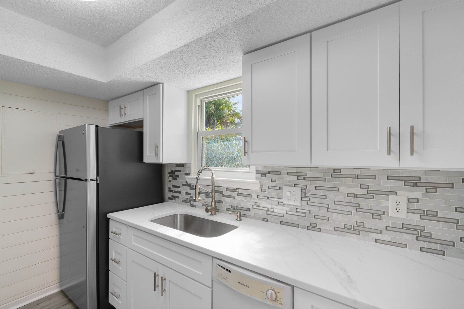 6629 E Sweetbriar Trail Photo 8