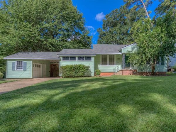 3956 Richmond Avenue, Shreveport, LA 71106