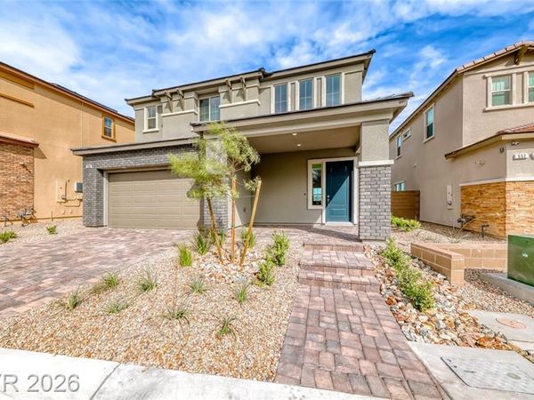 560 Preston Oak Place, Las Vegas, NV 89138