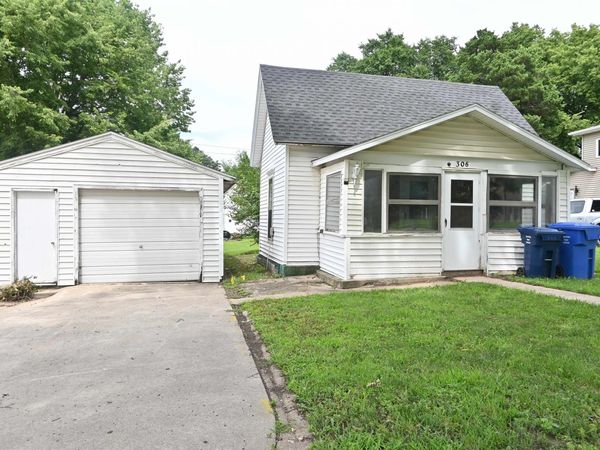 306 Thomas Street , Sioux Rapids, IA 50585
