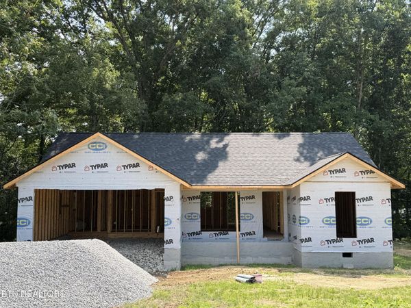 124 Palmetto Drive, Crossville, TN 38555