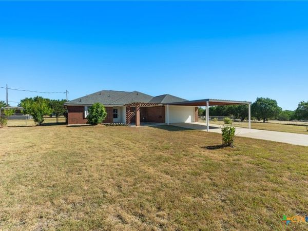554 County Road 4707 , Kempner, TX 76539