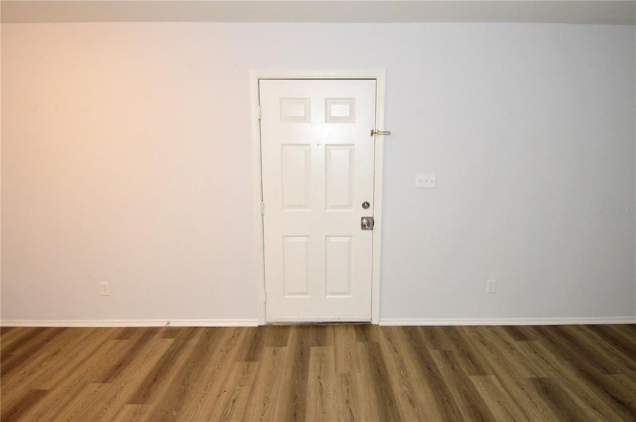 1400 Gandy Boulevard N, Unit 816, Saint Petersburg, FL 33702 Photo