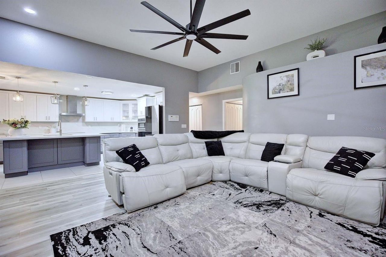 2307 Fairway Lane , Sebring, FL 33872 Photo