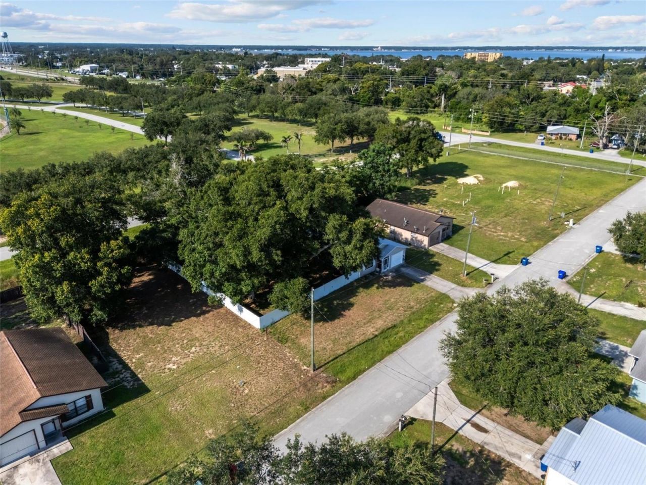 3351 Ellington Avenue , Sebring, FL 33870 Photo