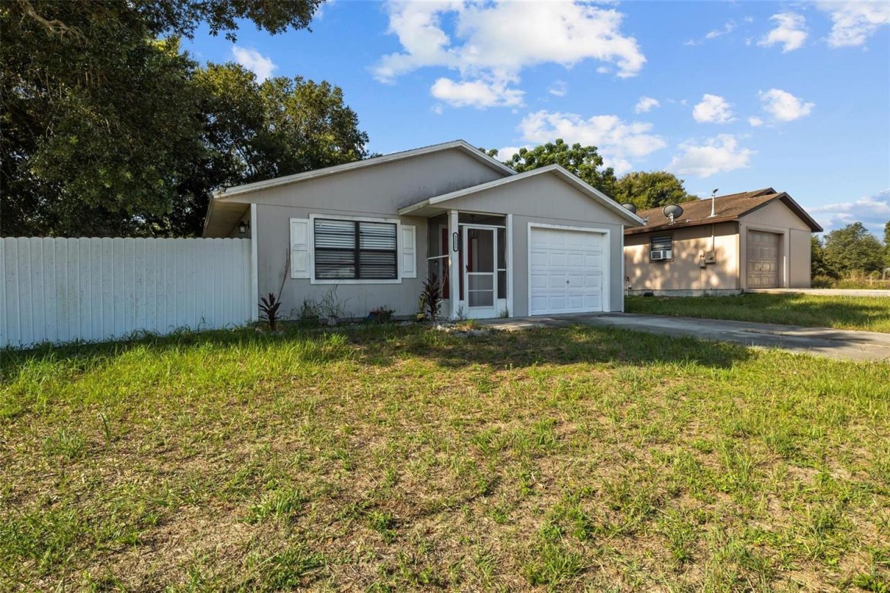 3351 Ellington Avenue , Sebring, FL 33870 Photo