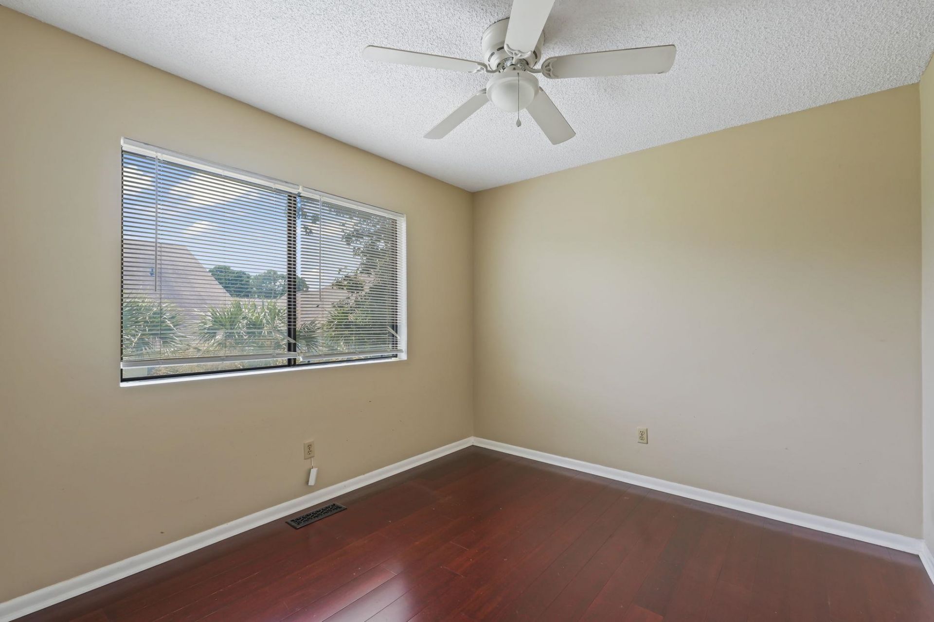 1331 Turkey Ridge Rd. Photo 19
