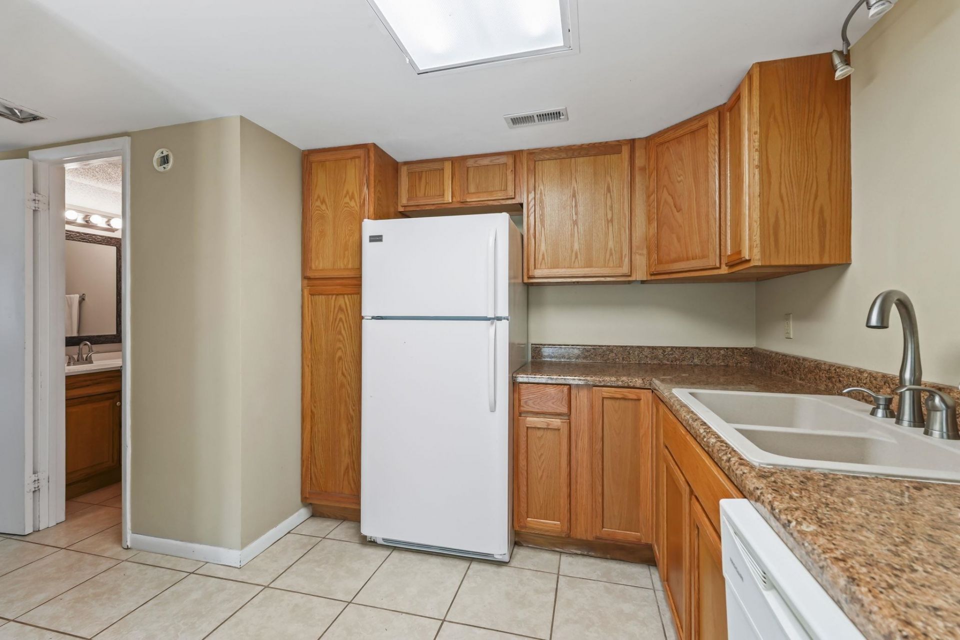 1331 Turkey Ridge Rd. Photo 9