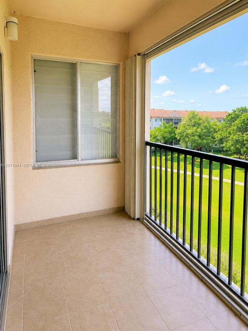 12755 SW 16th Ct, Unit 406B, Pembroke Pines, FL 33027 Photo