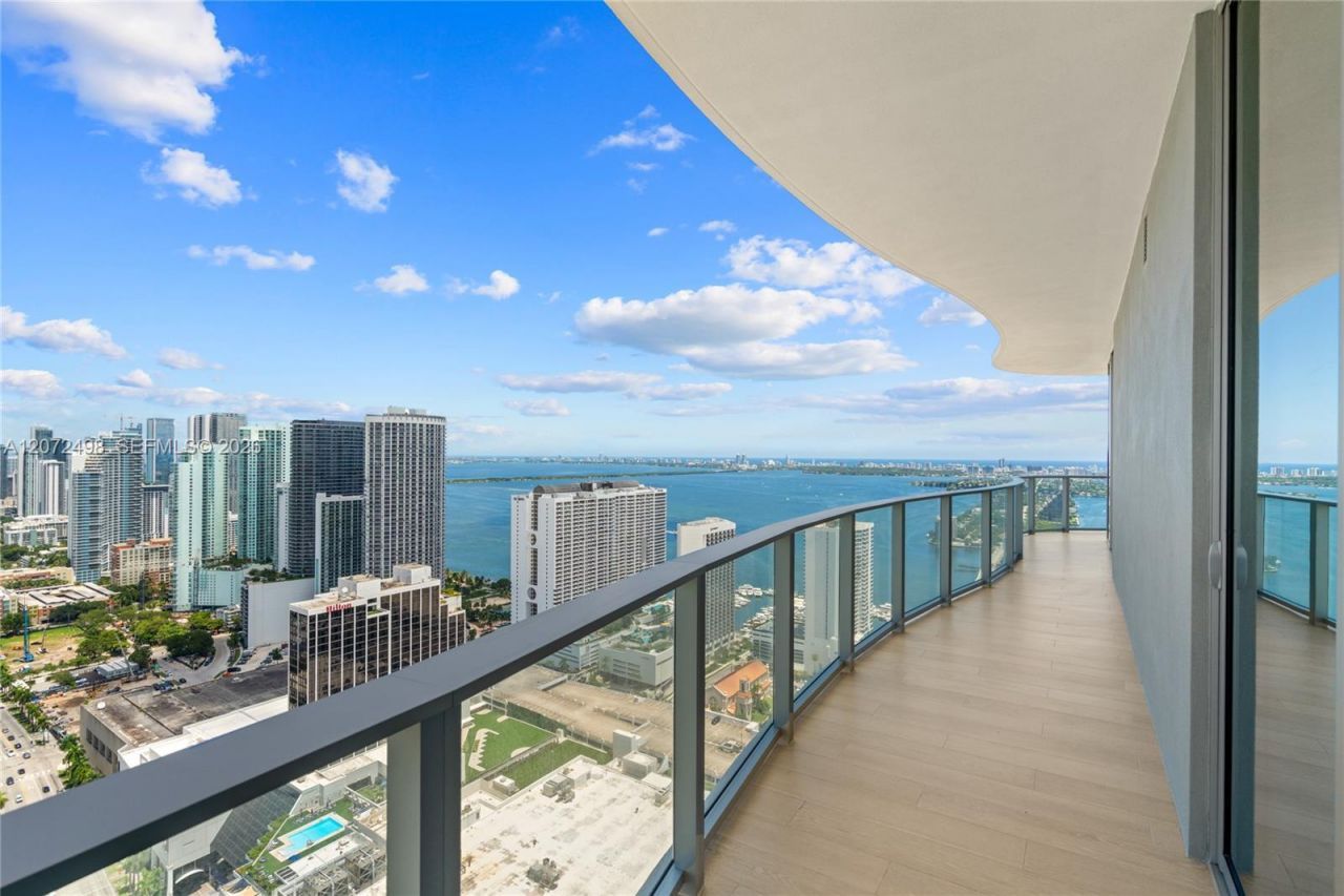 1400 Biscayne Blvd, Unit 4206, Miami, FL 33132 Photo