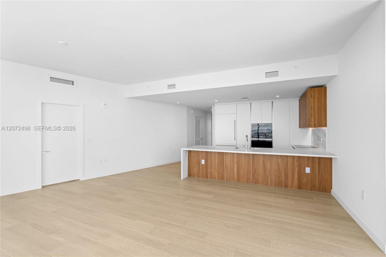 1400 Biscayne Blvd, Unit 4206, Miami, FL 33132 Photo