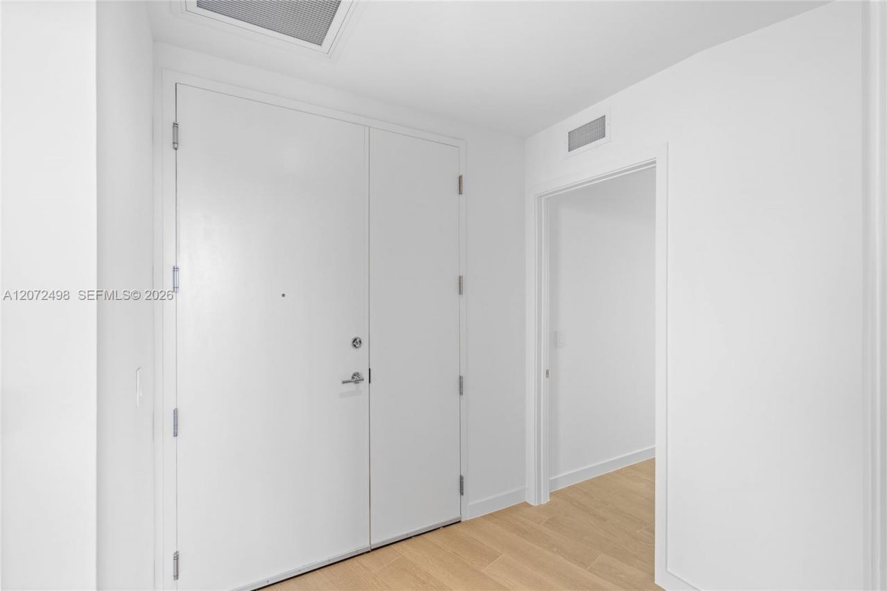 1400 Biscayne Blvd, Unit 4206, Miami, FL 33132 Photo
