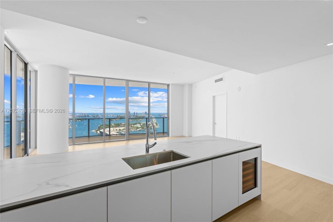 1400 Biscayne Blvd, Unit 4206, Miami, FL 33132 Photo