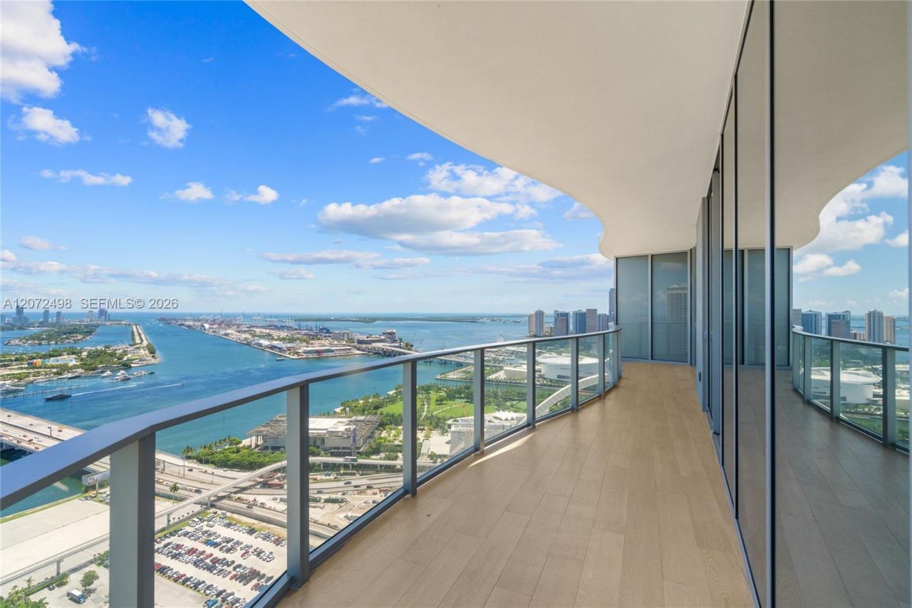 1400 Biscayne Blvd, Unit 4206, Miami, FL 33132 Photo