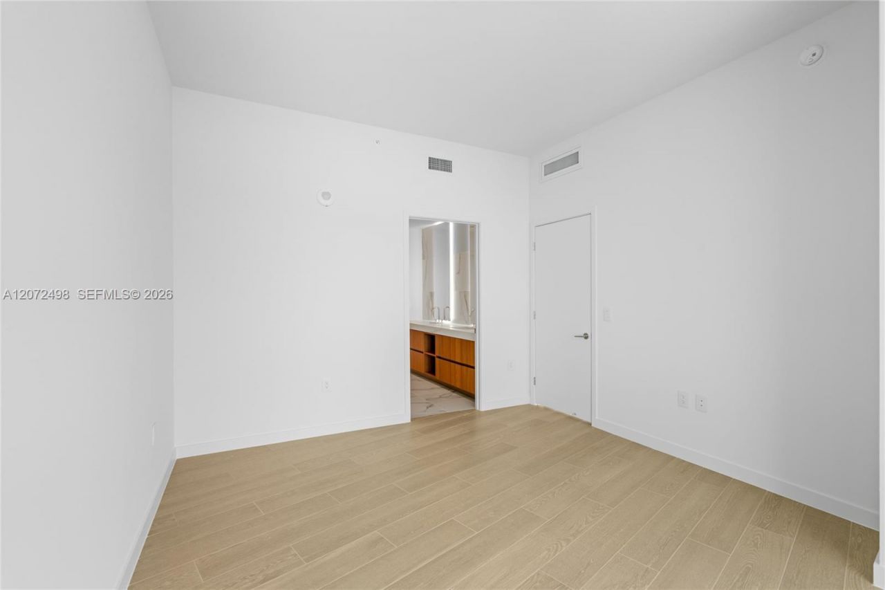 1400 Biscayne Blvd, Unit 4206, Miami, FL 33132 Photo