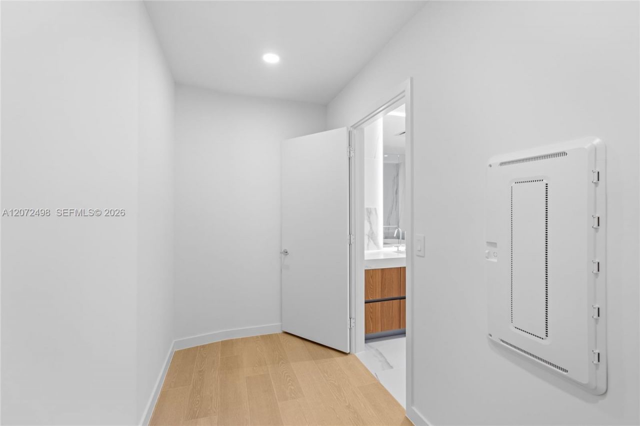 1400 Biscayne Blvd, Unit 4206, Miami, FL 33132 Photo