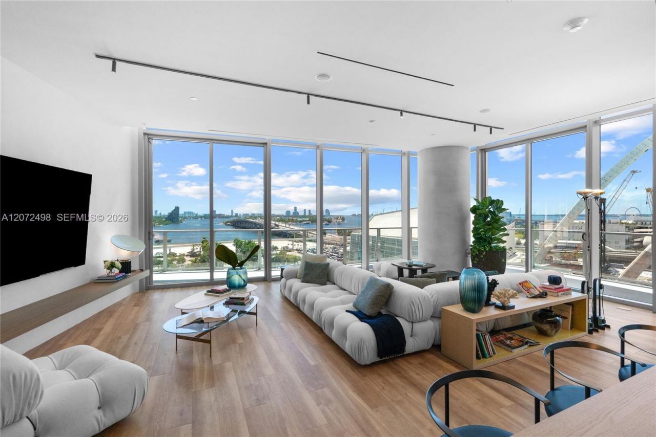 1400 Biscayne Blvd, Unit 4206, Miami, FL 33132 Photo