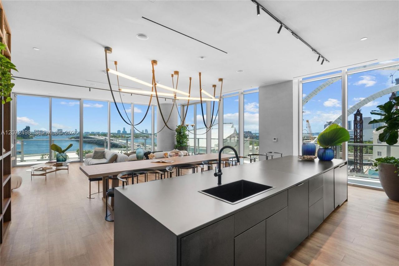 1400 Biscayne Blvd, Unit 4206, Miami, FL 33132 Photo