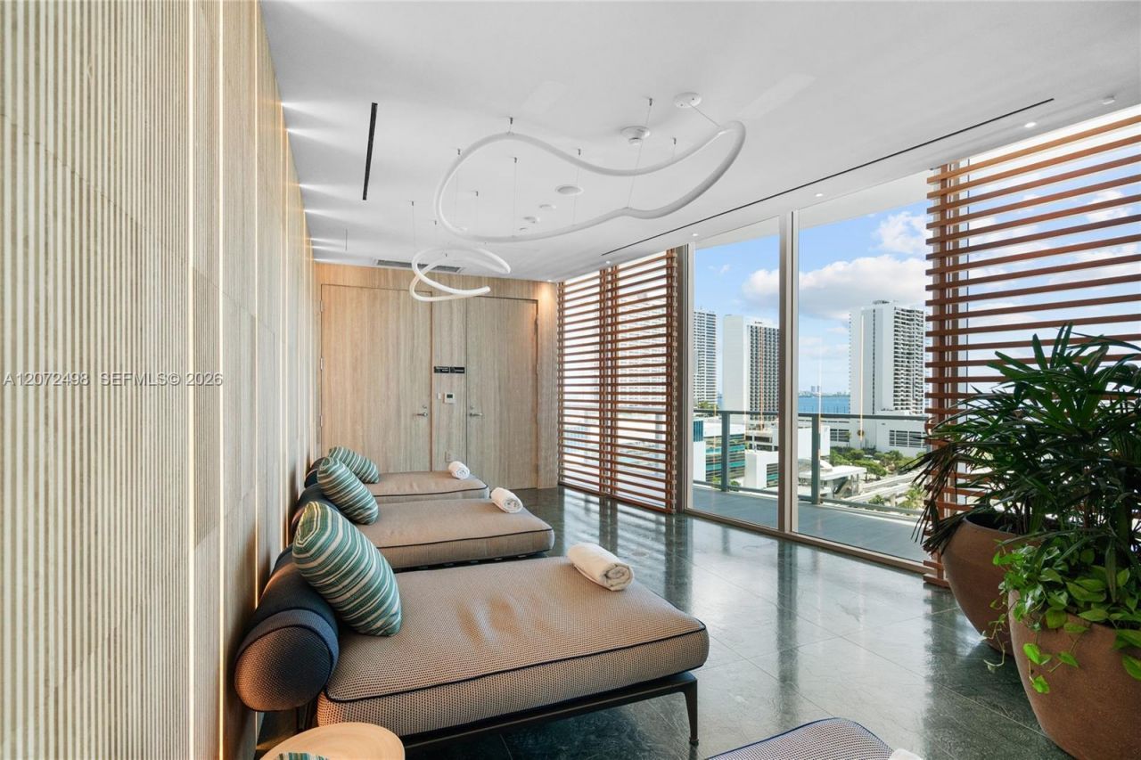 1400 Biscayne Blvd, Unit 4206, Miami, FL 33132 Photo