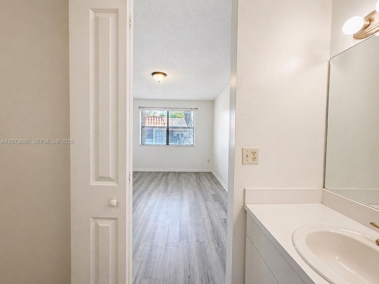 9730 Hammocks Blvd , Unit 201-28, Miami, FL 33196 Photo