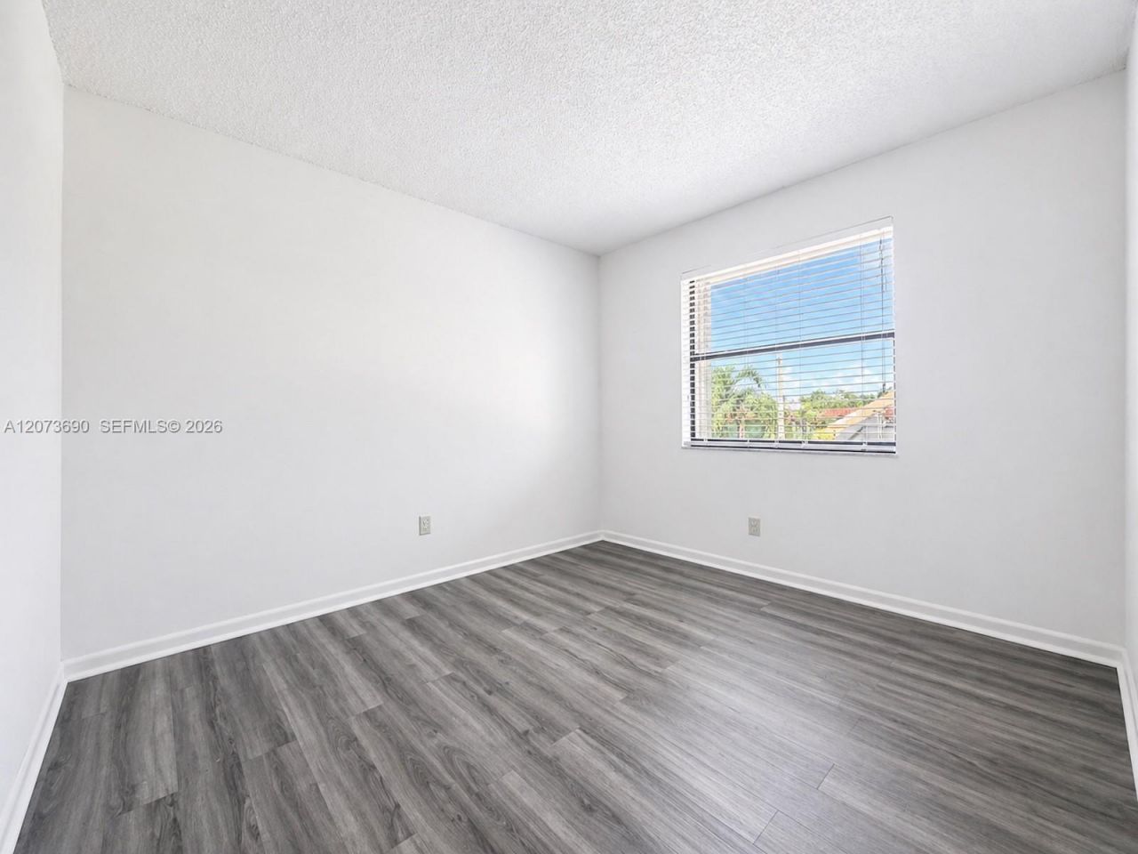 9730 Hammocks Blvd , Unit 201-28, Miami, FL 33196 Photo