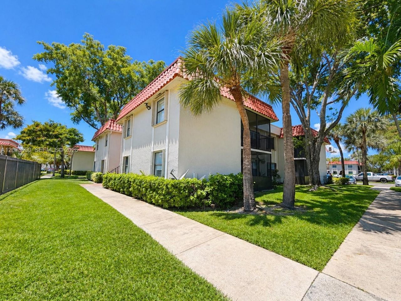 9730 Hammocks Blvd , Unit 201-28, Miami, FL 33196 Photo