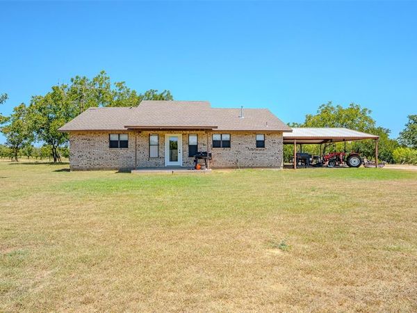 600 County Road 427, De Leon, TX 76444