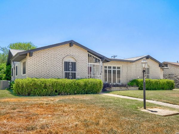 4218 VALLEYFIELD ST, San Antonio, TX 78222