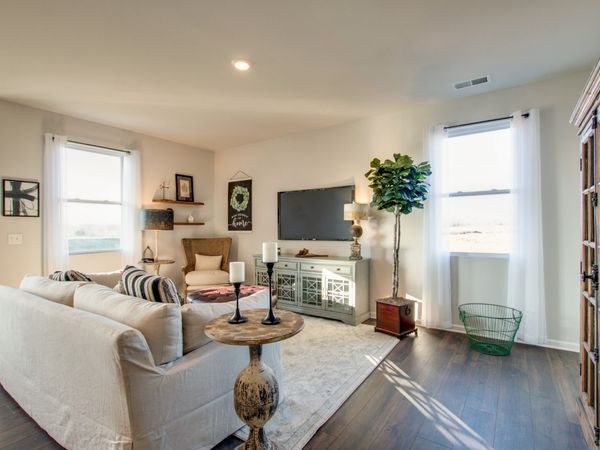4045 Amelia Lane , White House, TN 37188
