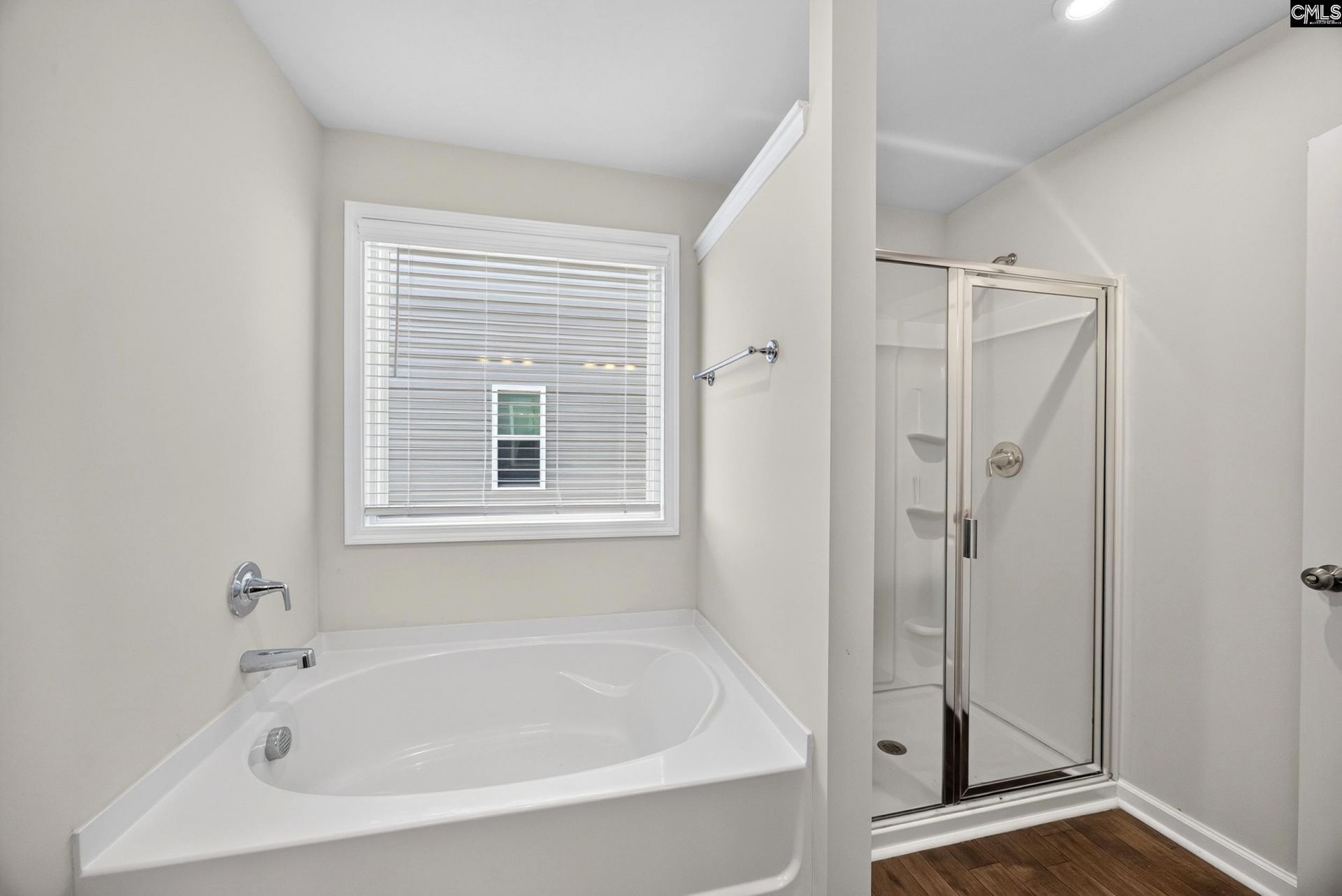 1034 Crescent Moon Loop Photo 16
