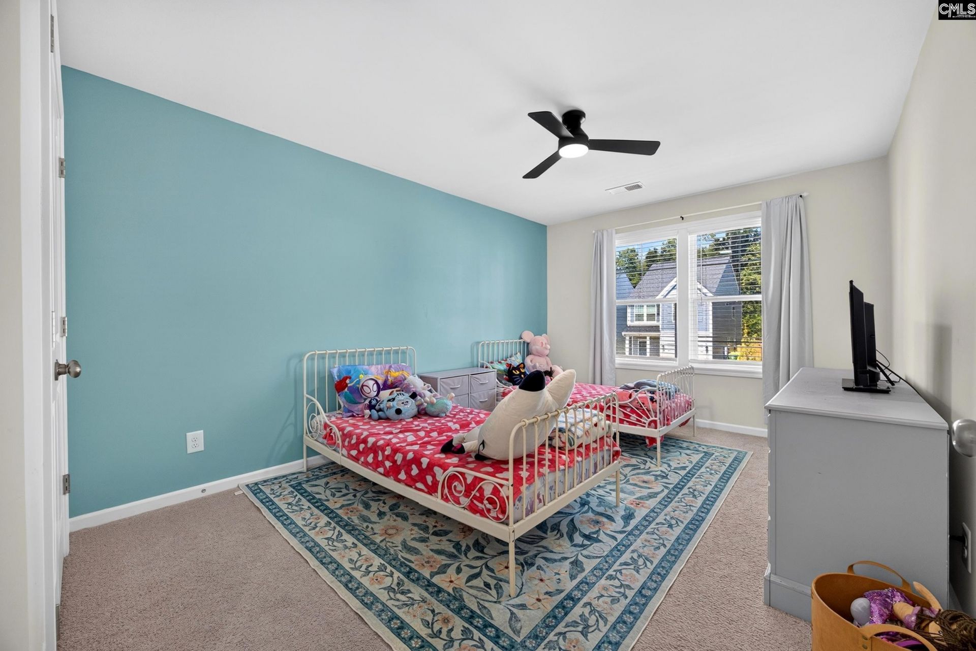 1034 Crescent Moon Loop Photo 21