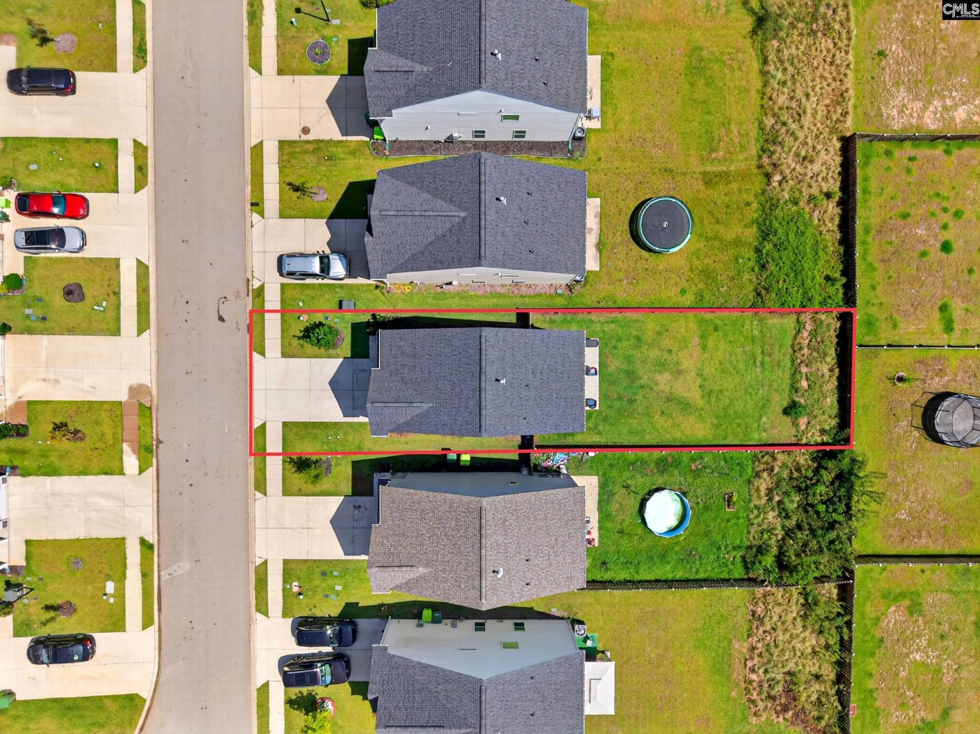 1034 Crescent Moon Loop Photo 26