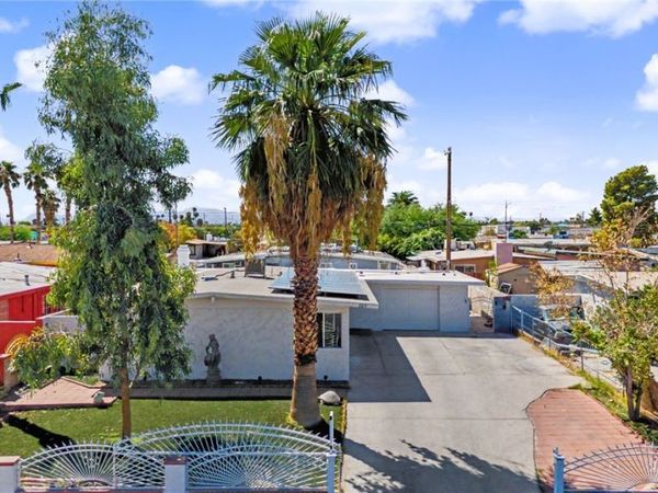 3215 Wright Avenue, North Las Vegas, NV 89030
