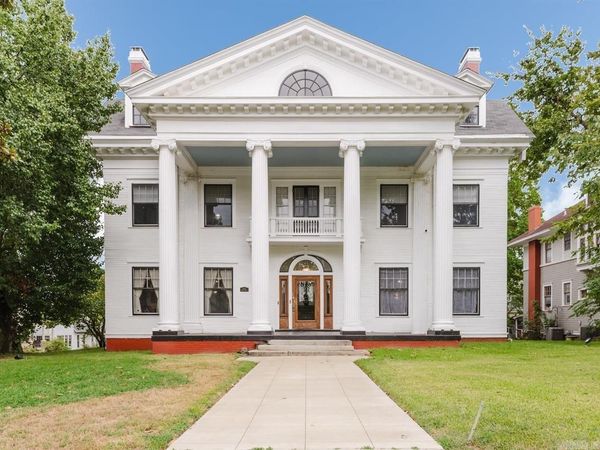 1701 Center Street, Little Rock, AR 72206