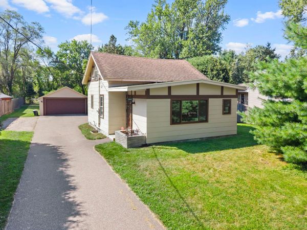 1648 Hammond Road, White Bear Lake, MN 55110