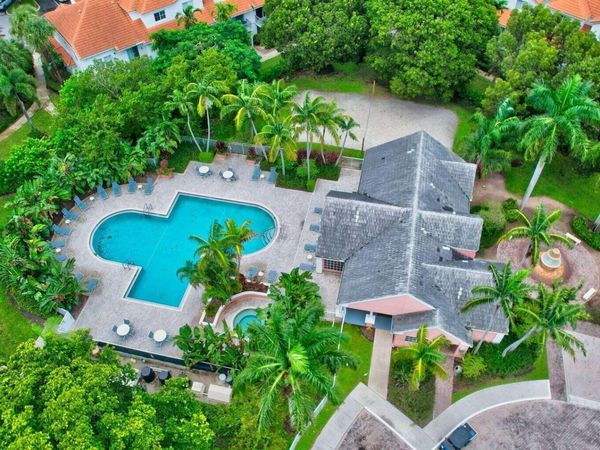 1020 CRYSTAL Way, Unit M, Delray Beach, FL 33444